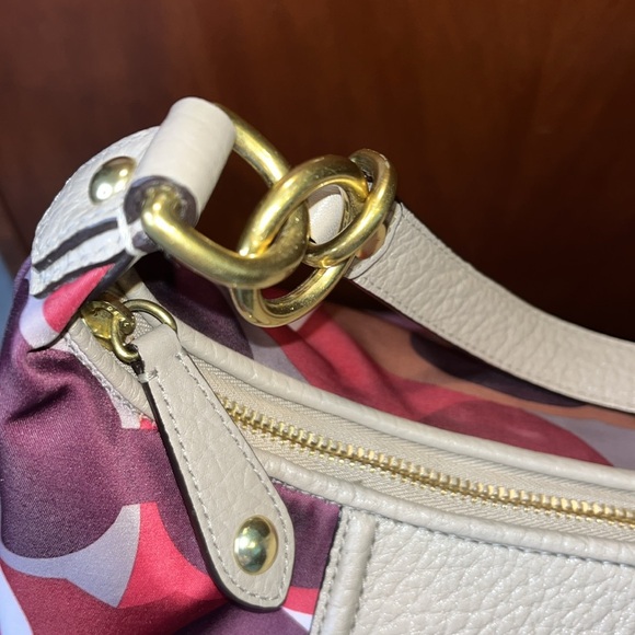 Coach  F21705  Rare  scarf print East – West Celeste hobo bag  shoulder bag LNEW - Picture 5 of 17